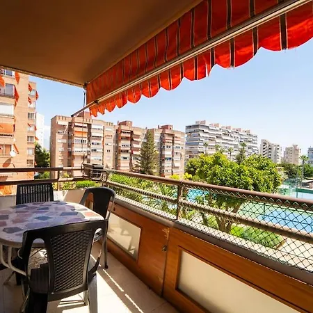 In Playa De San Juan - Pool & Courts Alicante