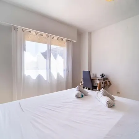 Apartment In Playa De San Juan - Pool & Courts *