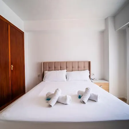 Apartment In Playa De San Juan - Pool & Courts *